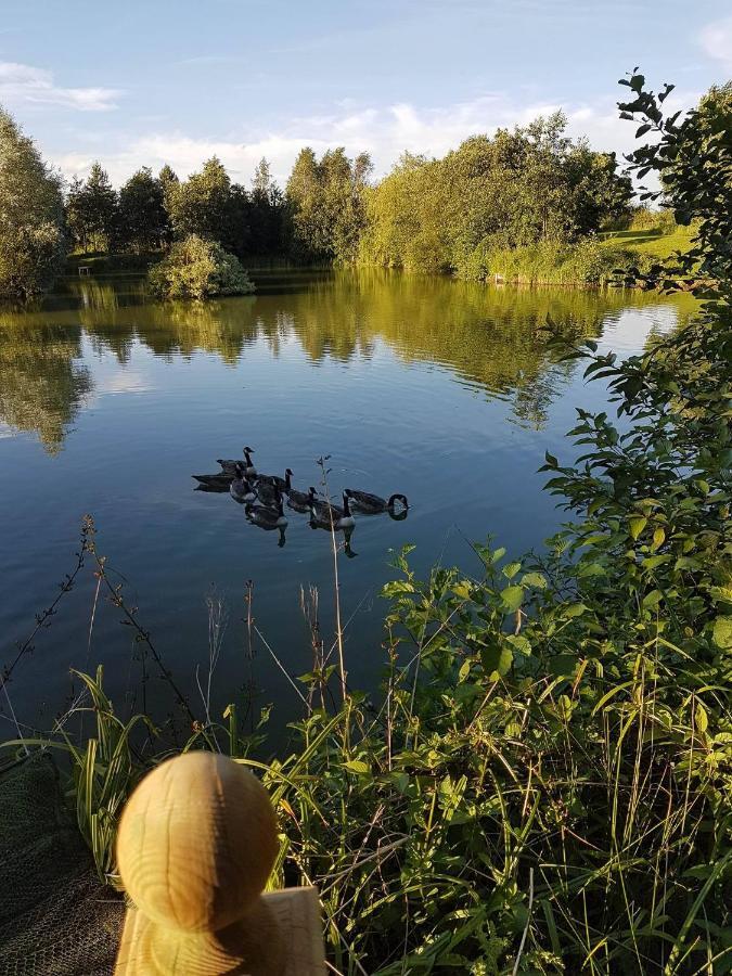 Elton Barn Fishery & Retreat Nottingham Eksteriør bilde